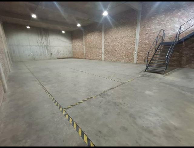 INDUSTRIAL PROPERTY TO RENT IN LASER PARK